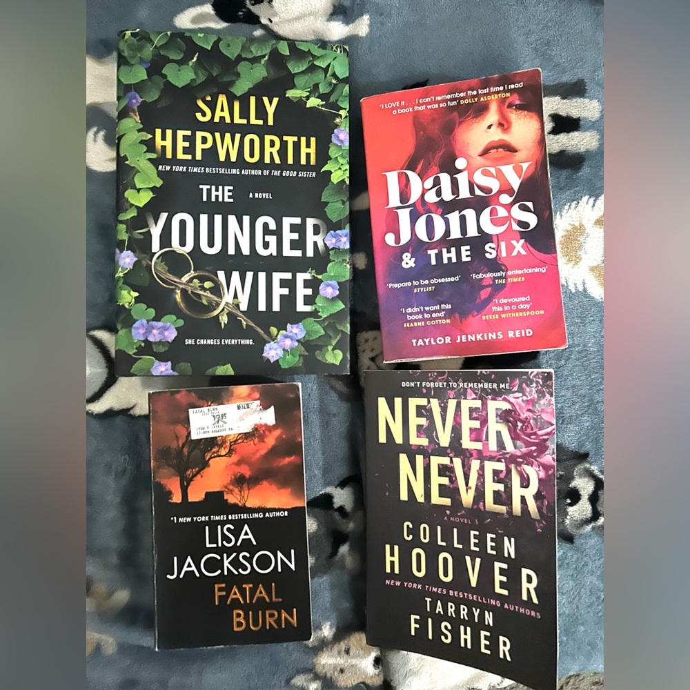 Colleen Hoover and 3 other Women’s Fiction Paperbacks